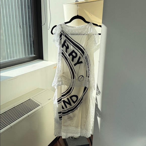 Burberry Ivory Dress with Lace Overlay - Picture 13 of 17